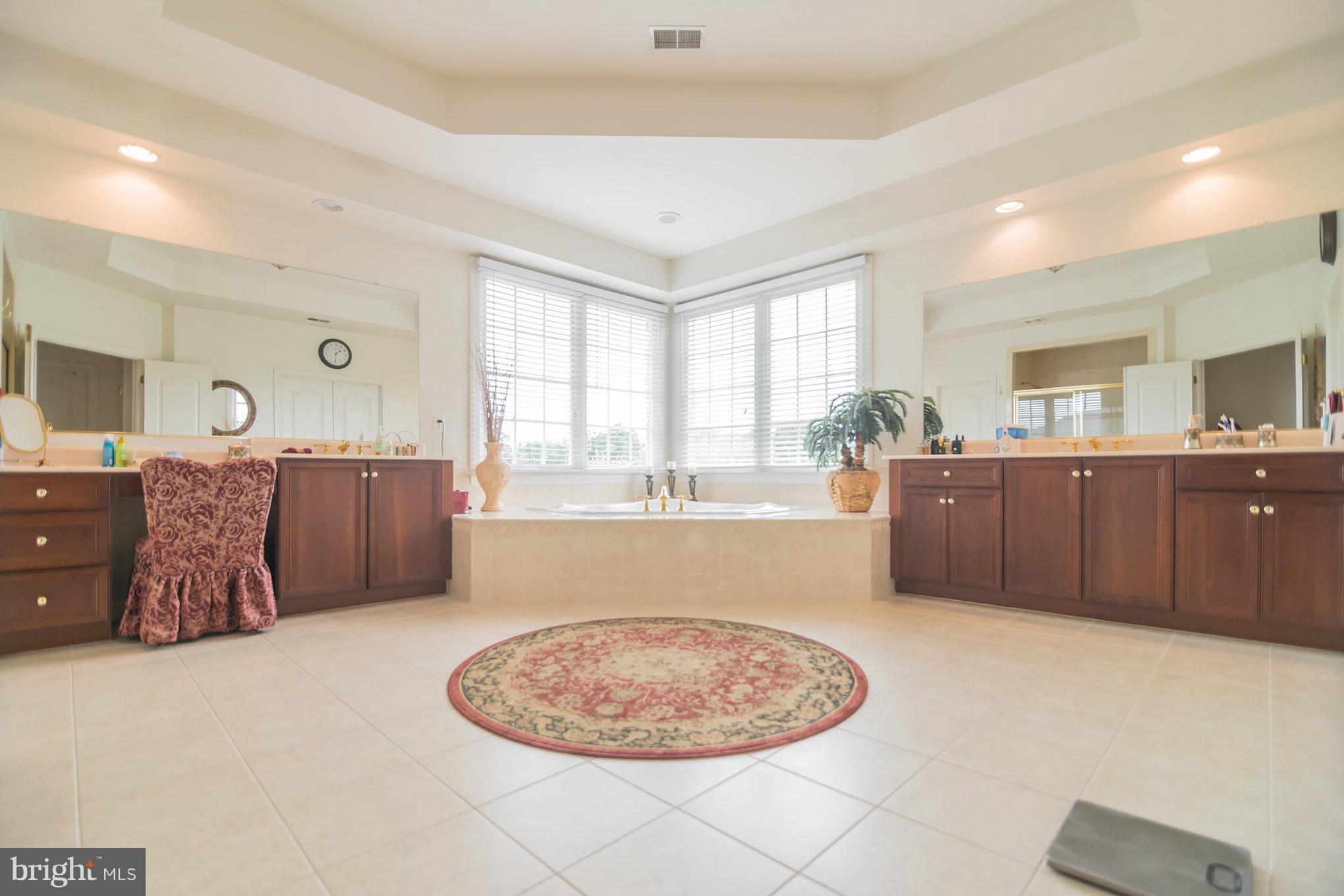 LAKE MANASSAS - Residential