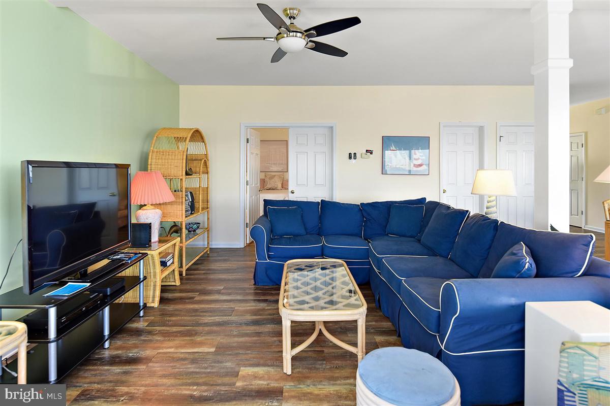 HERON HARBOUR - Residential