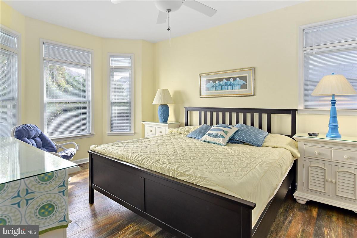 HERON HARBOUR - Residential