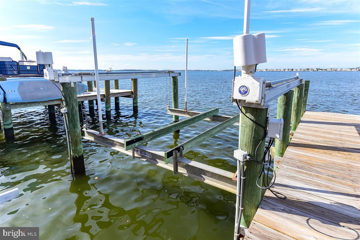 HERON HARBOUR - Residential