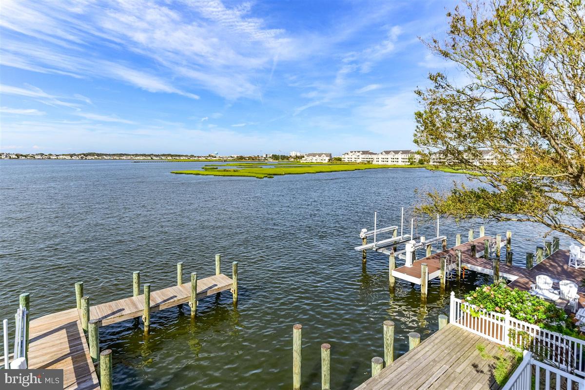 HERON HARBOUR - Residential