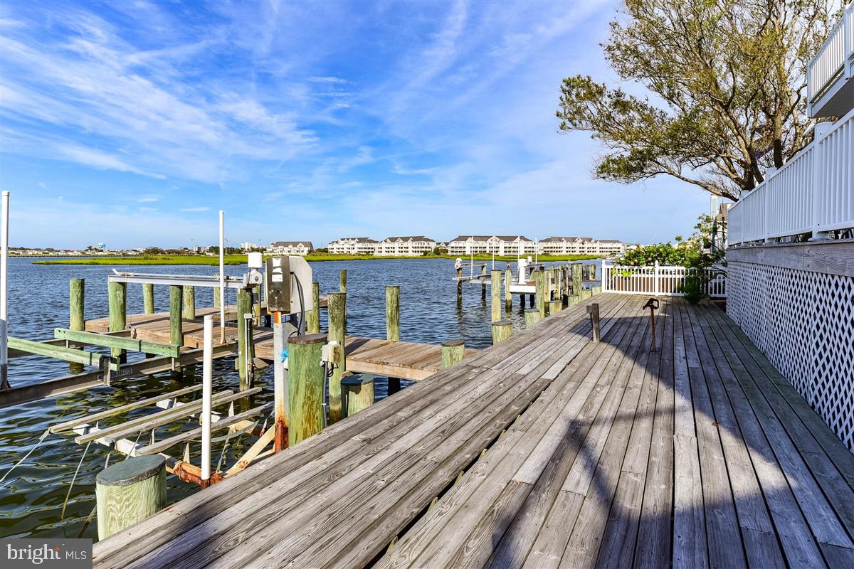 HERON HARBOUR - Residential