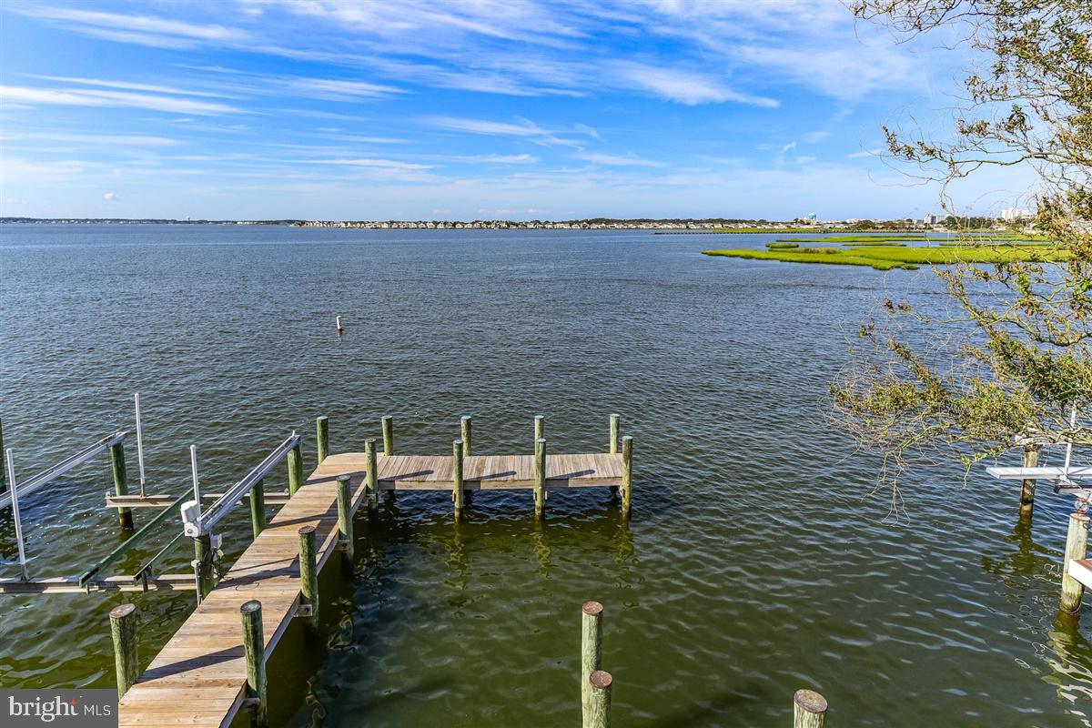 HERON HARBOUR - Residential