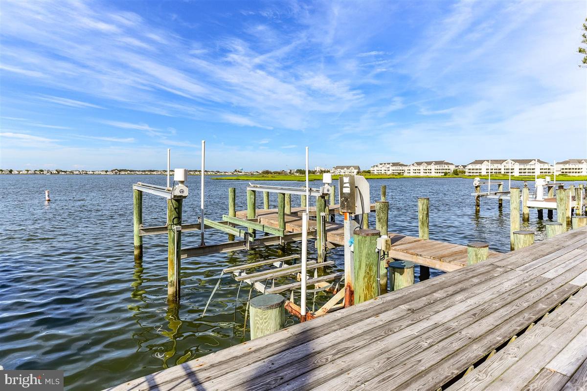 HERON HARBOUR - Residential