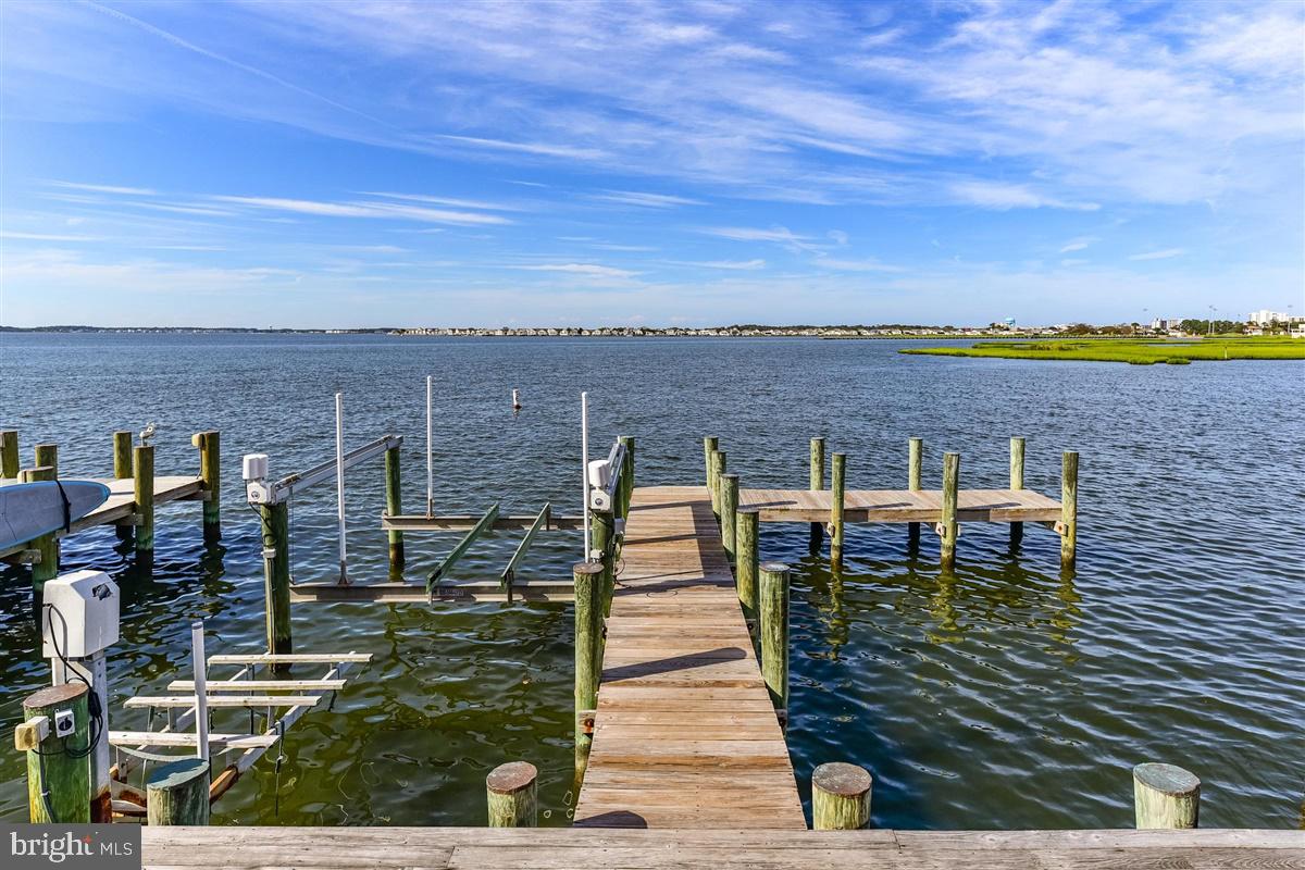 HERON HARBOUR - Residential