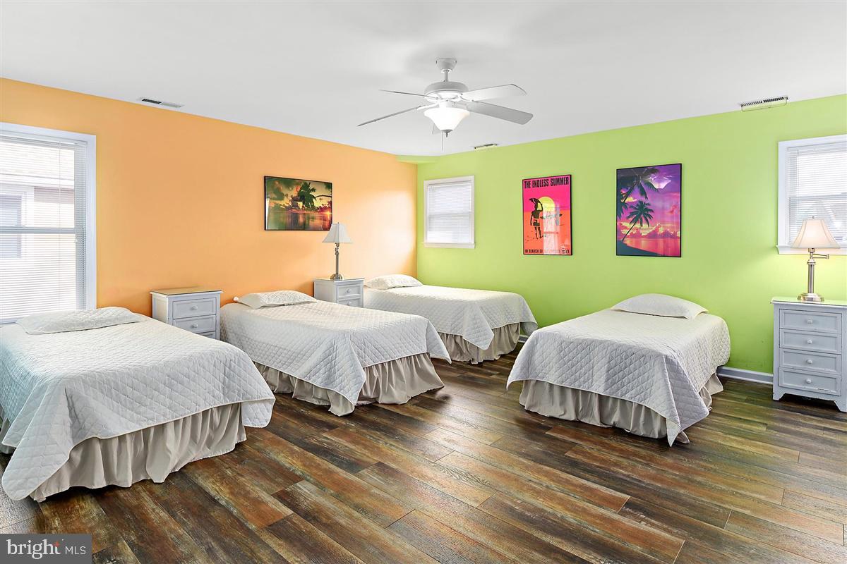 HERON HARBOUR - Residential