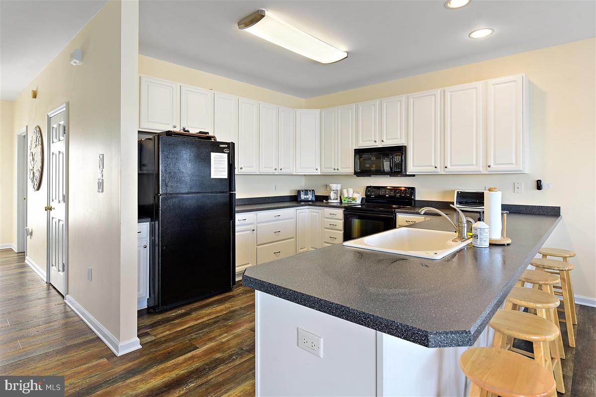 HERON HARBOUR - Residential