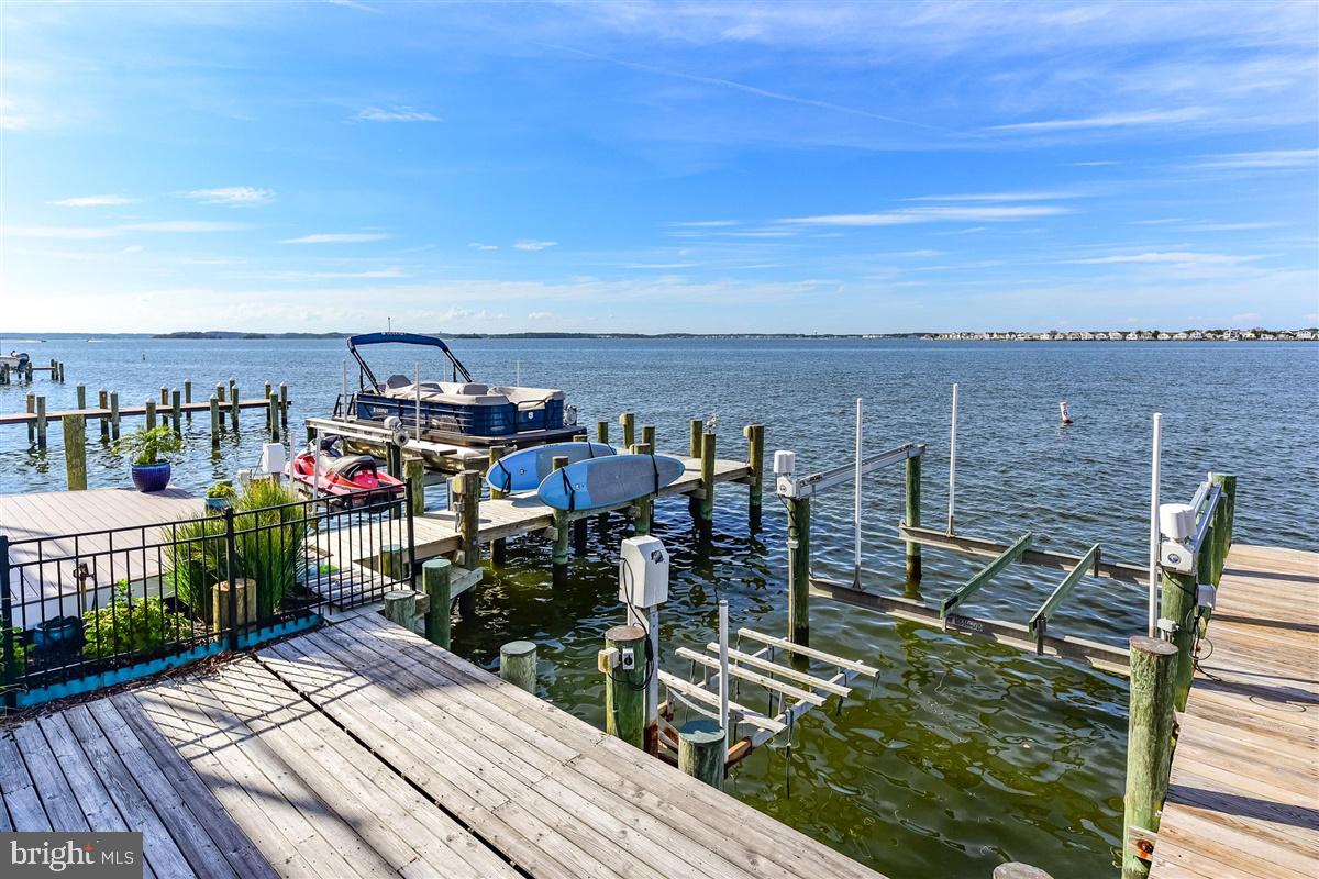 HERON HARBOUR - Residential