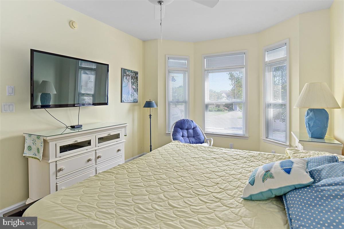 HERON HARBOUR - Residential