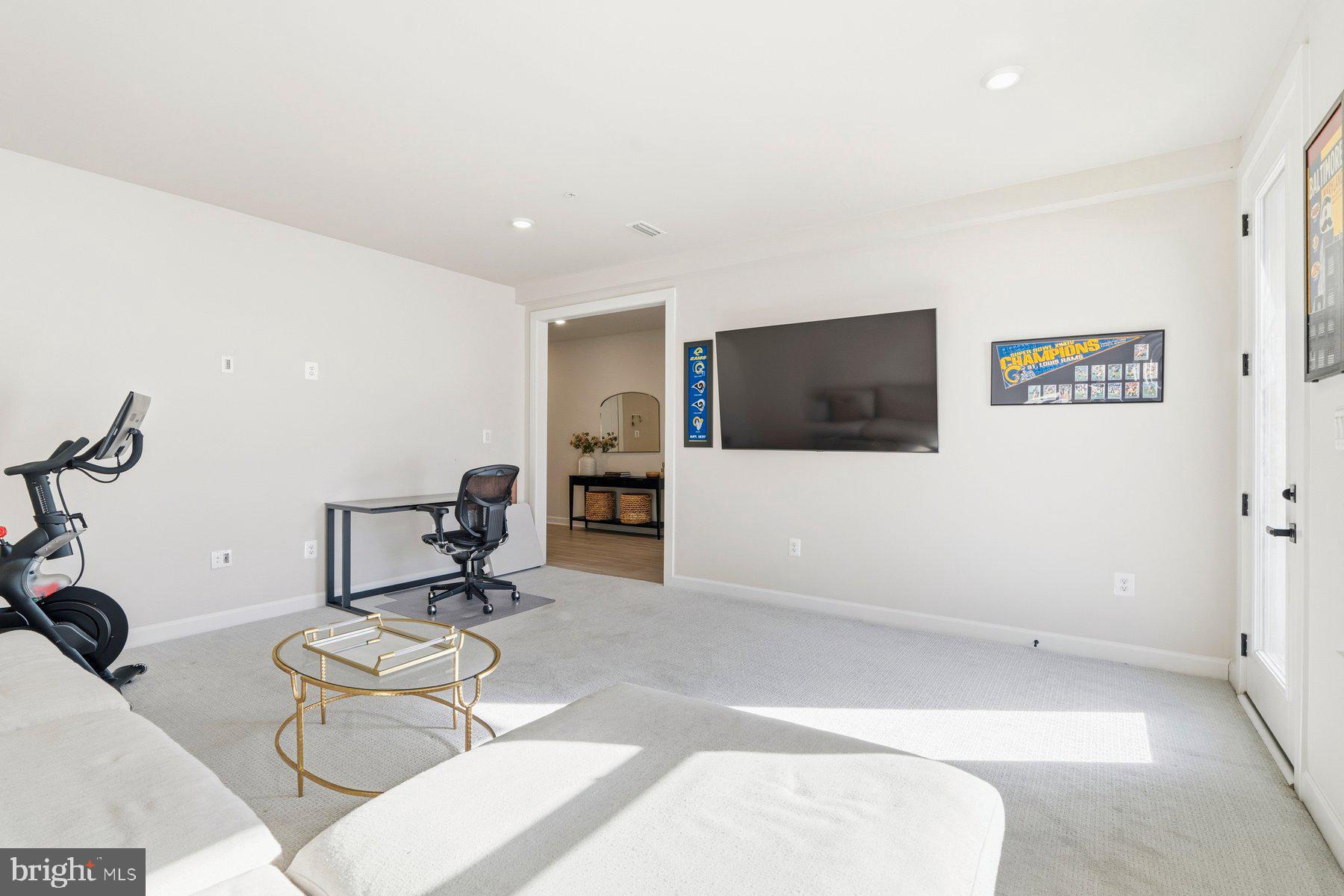 LONGVIEW RIDGE - Residential