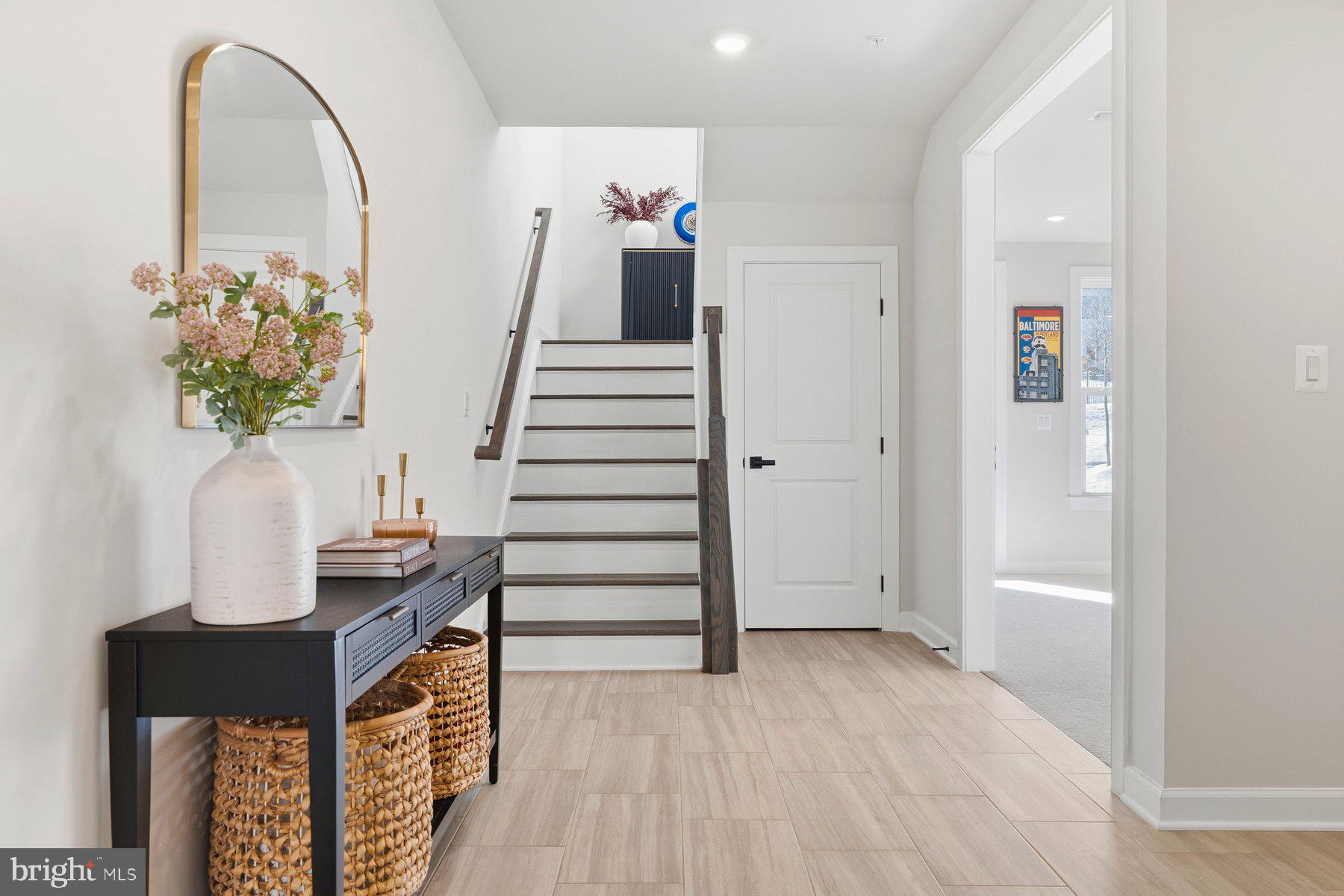 241 HICKORY HOLLOW COURT