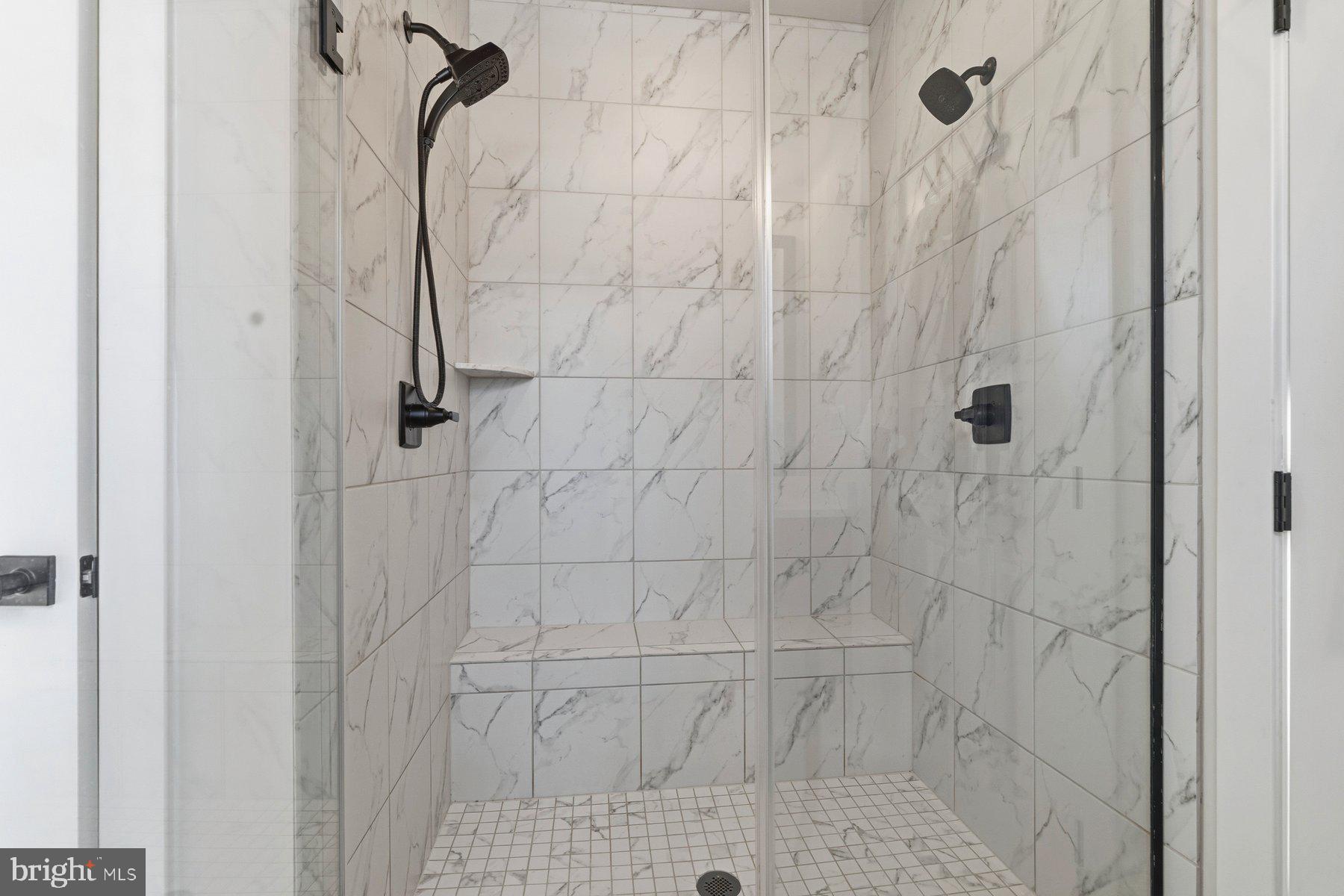 LONGVIEW RIDGE - Residential