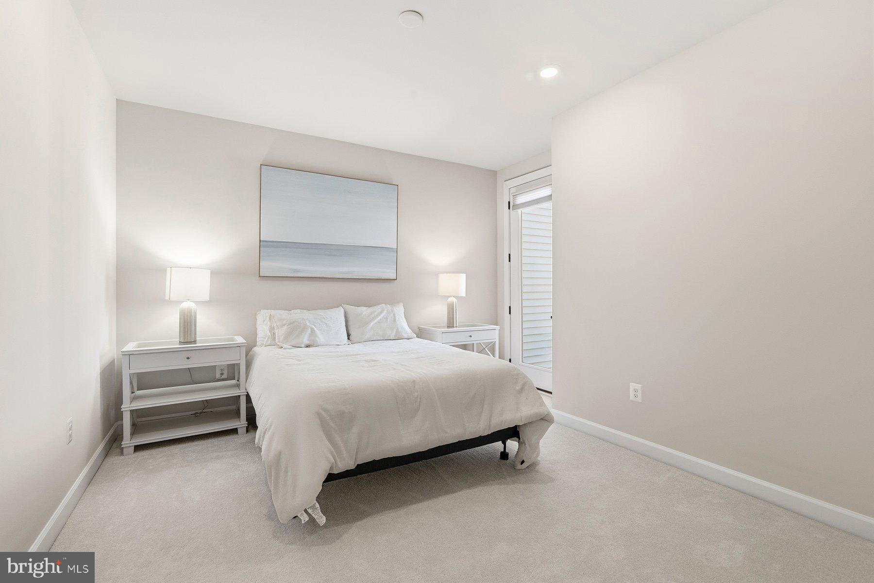 LONGVIEW RIDGE - Residential