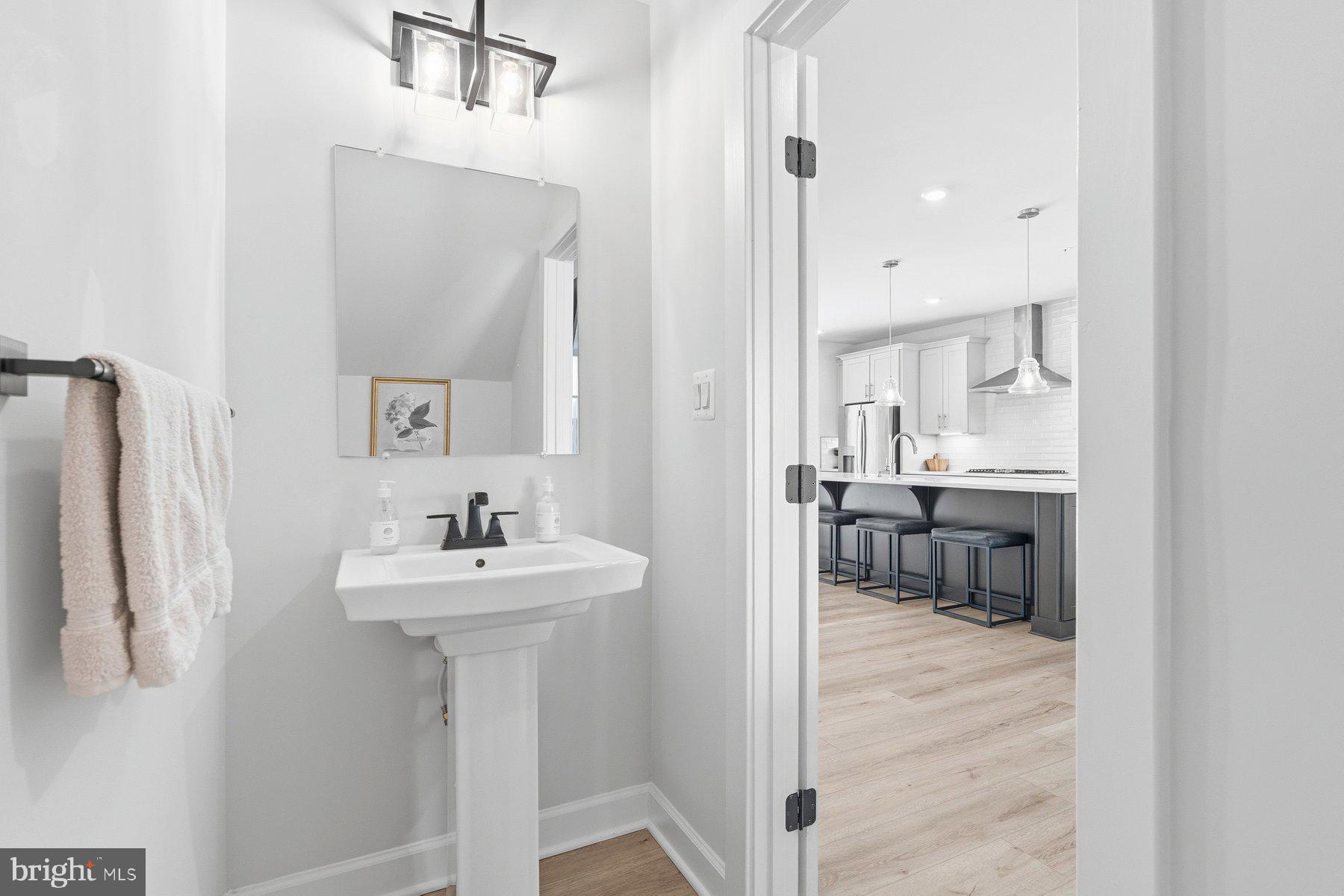 LONGVIEW RIDGE - Residential