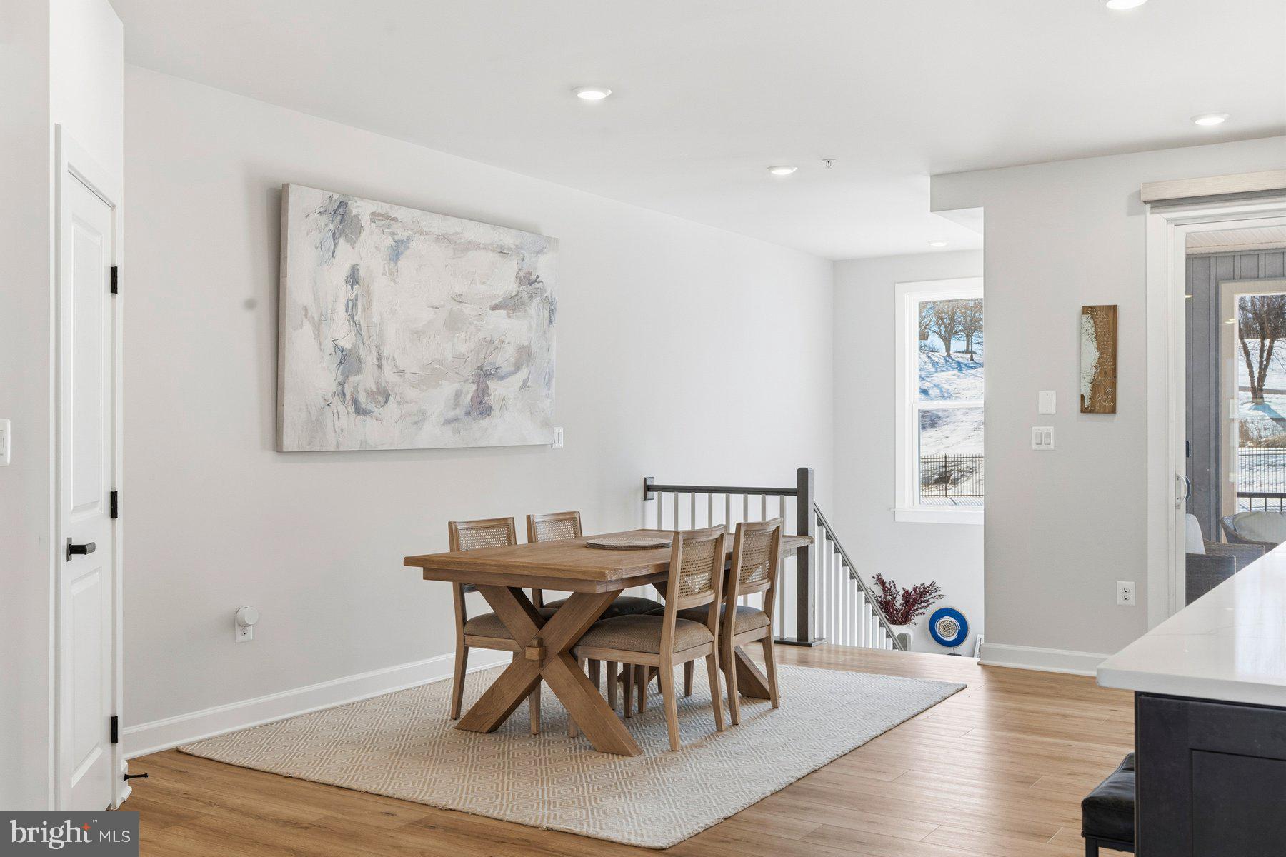 LONGVIEW RIDGE - Residential