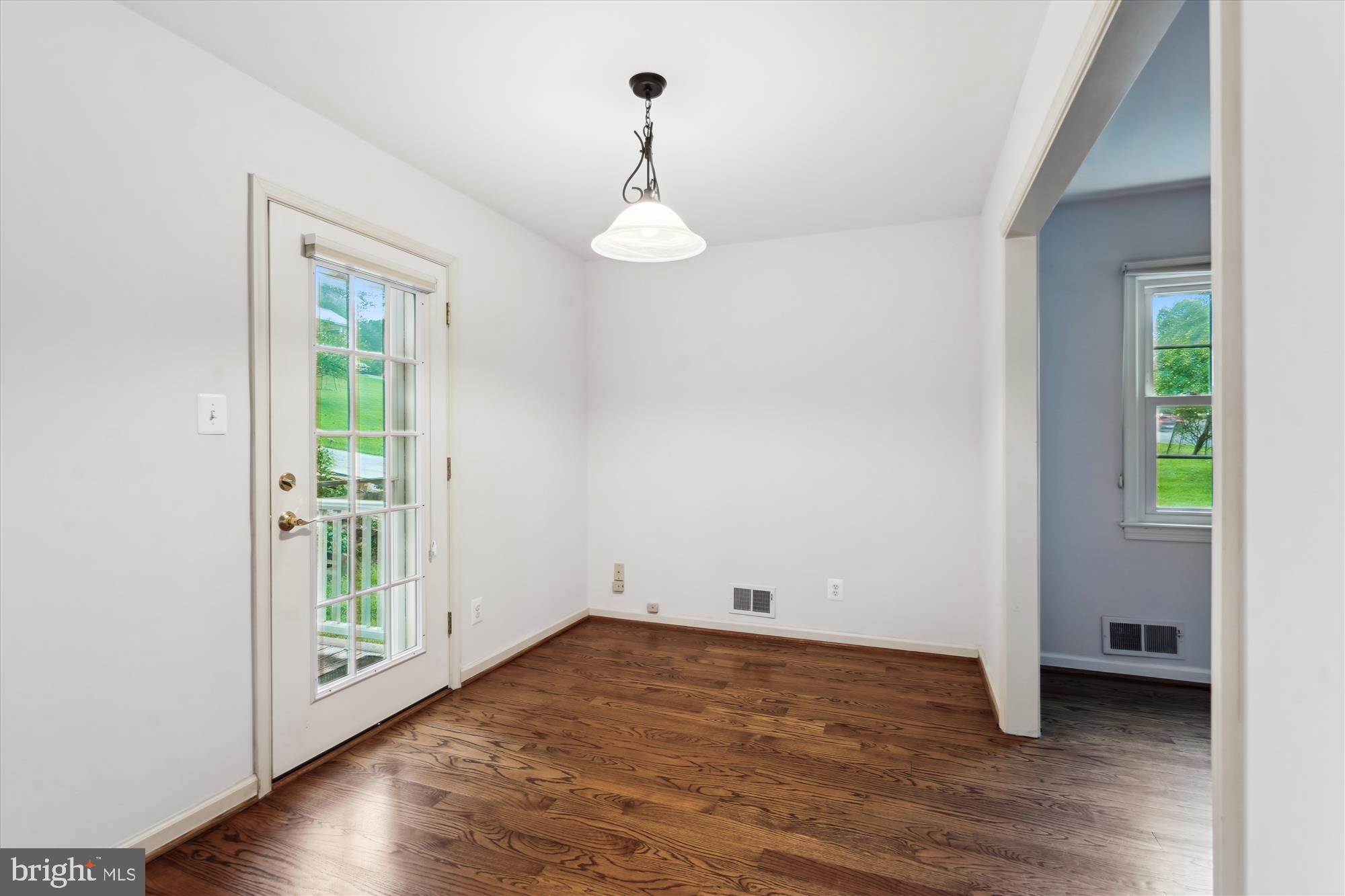 CHERRYDALE - Residential Lease