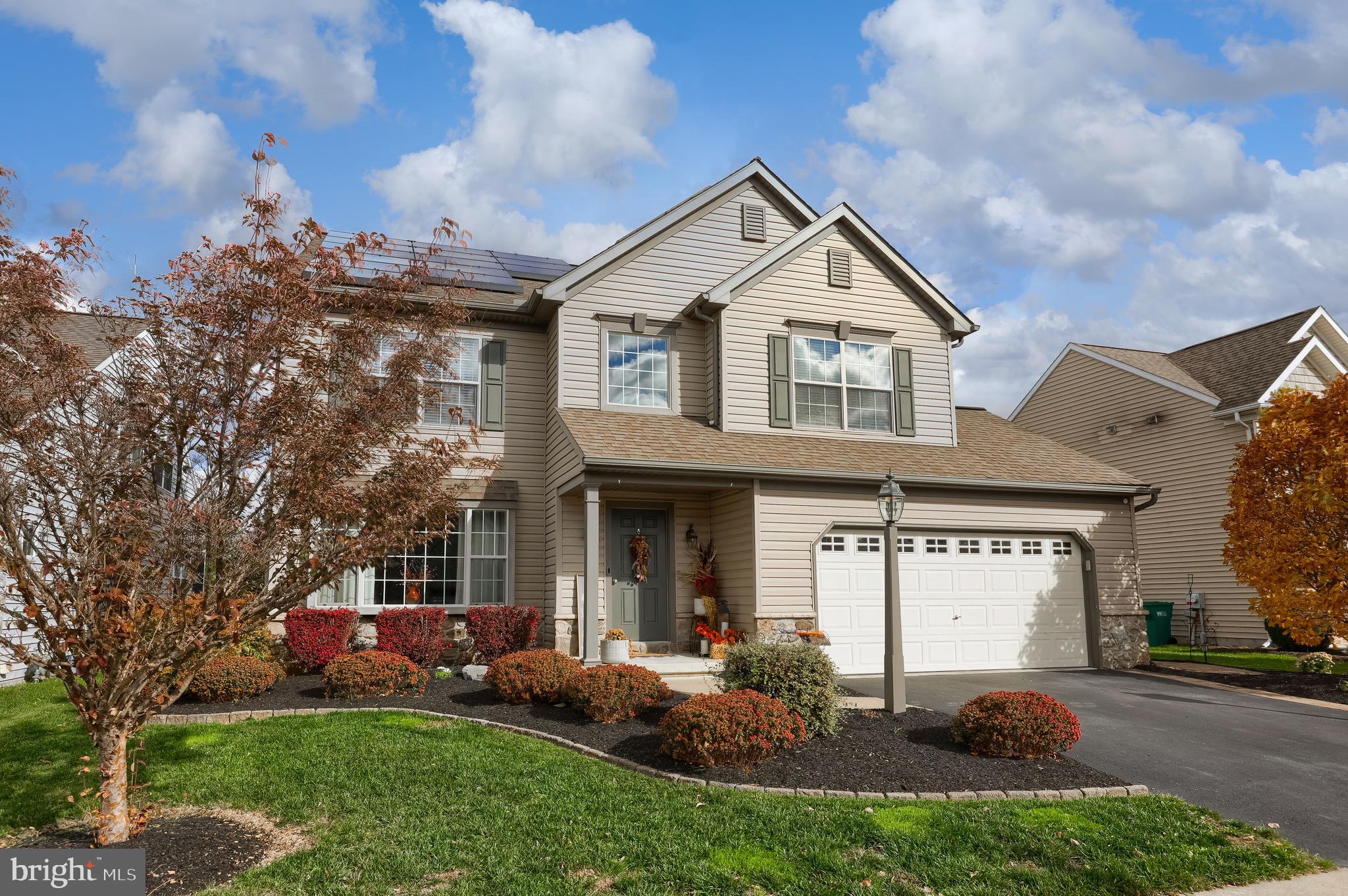 ELM TREE - Residential