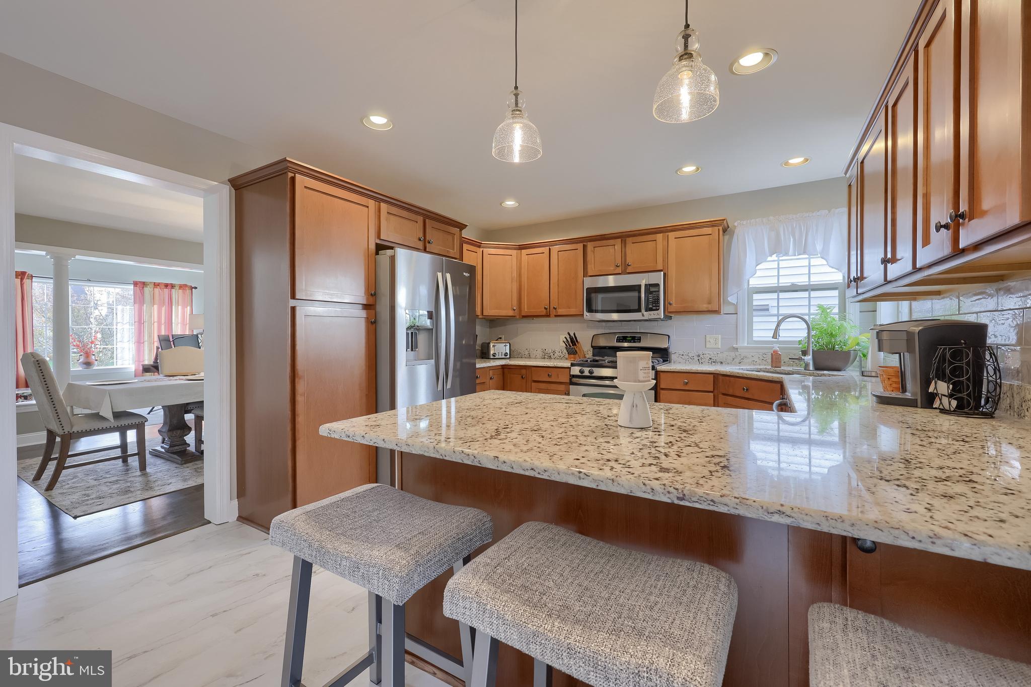 ELM TREE - Residential