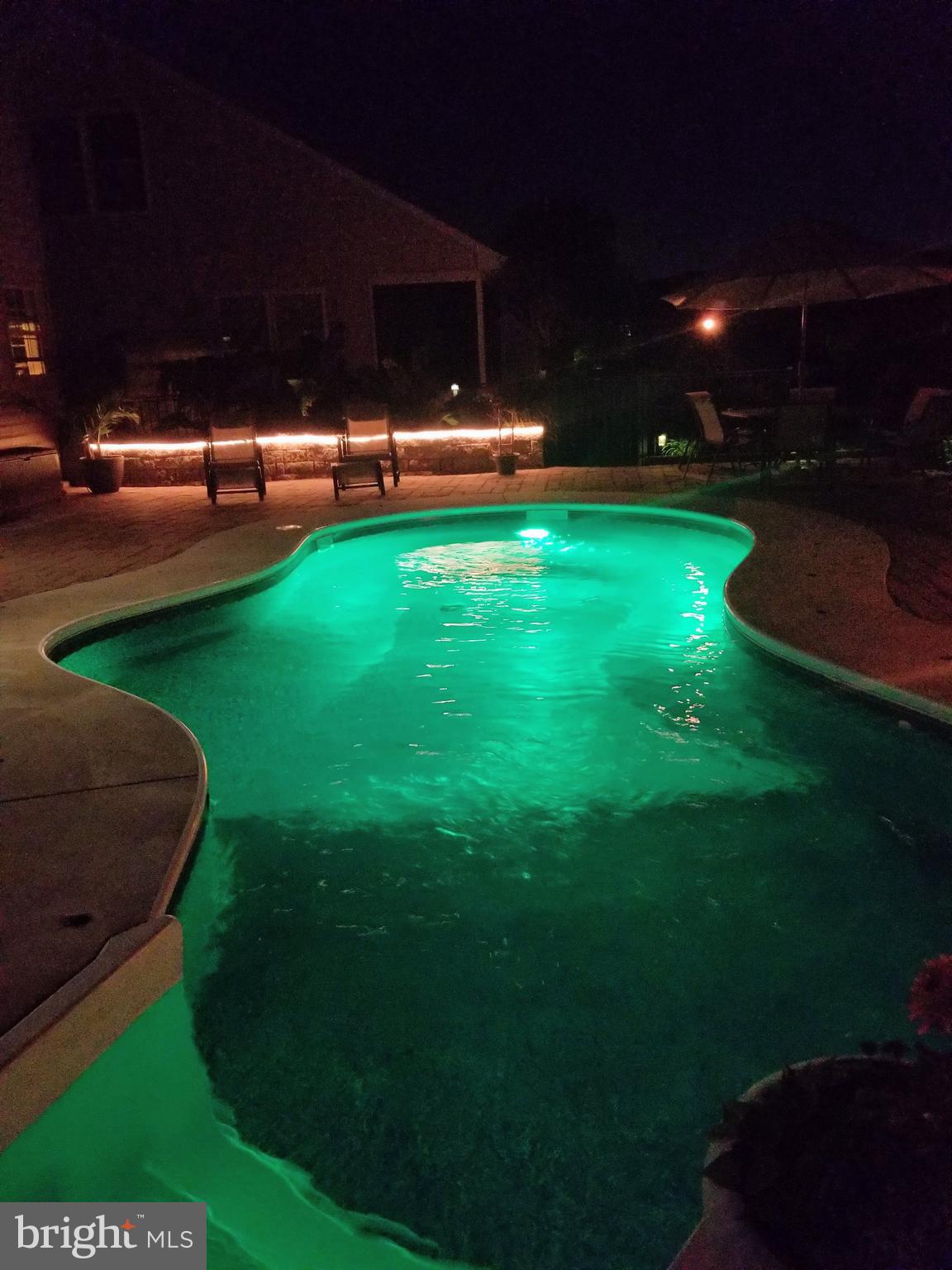 ELM TREE - Residential