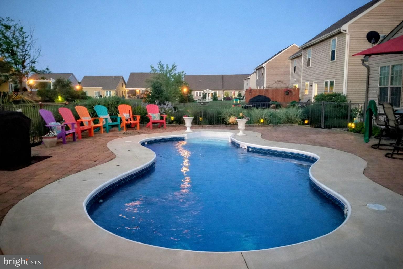 ELM TREE - Residential