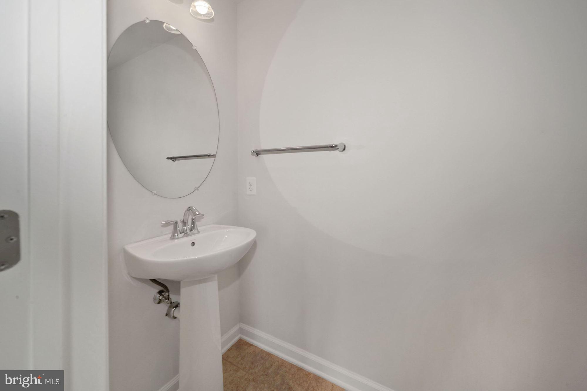 JEFFERSON PLACE - Residential Lease