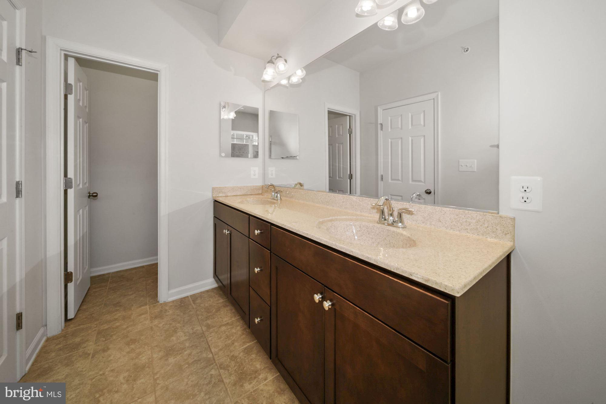 JEFFERSON PLACE - Residential Lease