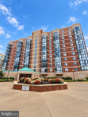24 COURTHOUSE SQ APT 1008, ROCKVILLE, MD 20850 - Image 6e3805a57e0c87f75d2fe6723fbc63fd/1765166204