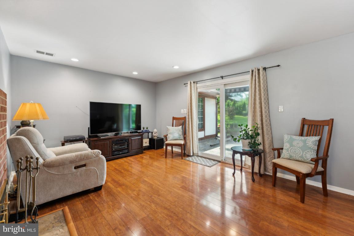 RAVENSWORTH - Residential