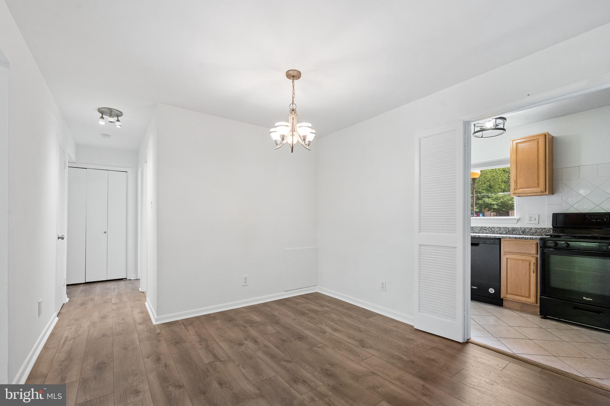 11606 VANTAGE HILL ROAD 12B