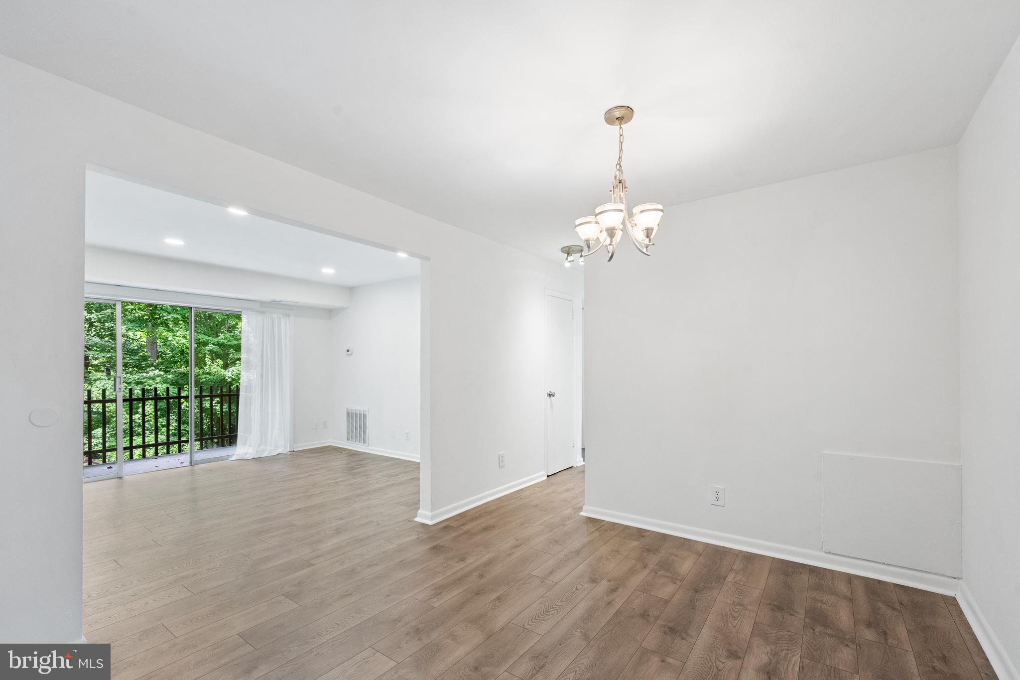 11606 VANTAGE HILL ROAD 12B