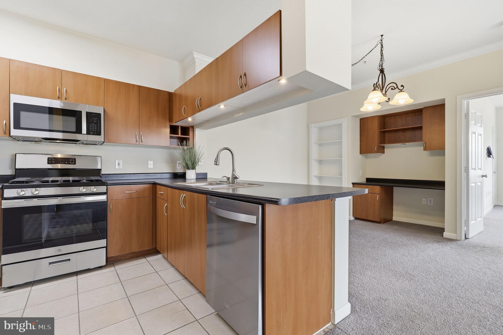 19605 GALWAY BAY CIRCLE 304