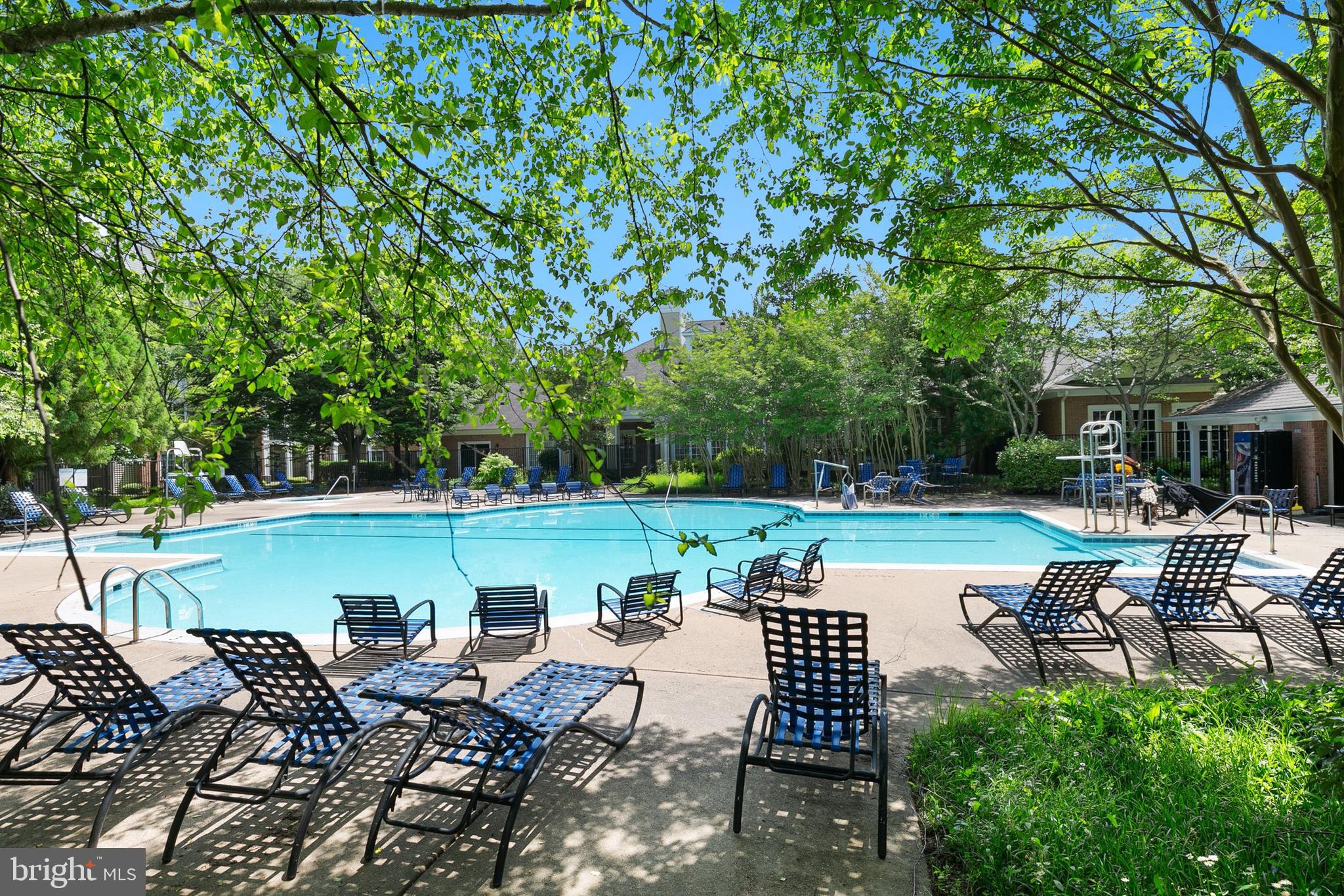 ASHMORE AT GERMANOWN COMMUNITY - Residential