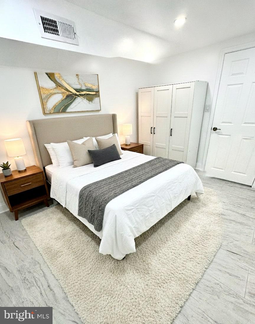 COBBS CREEK - Residential