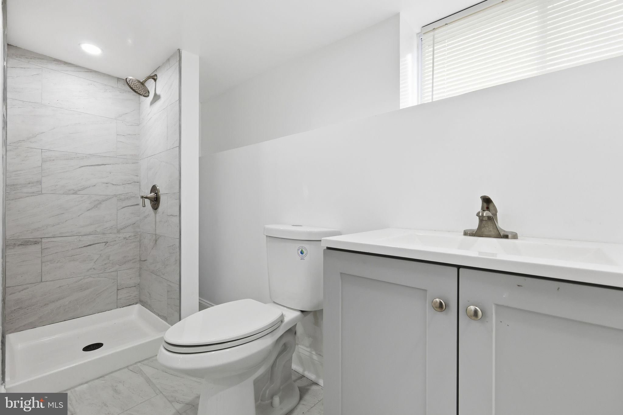 COBBS CREEK - Residential