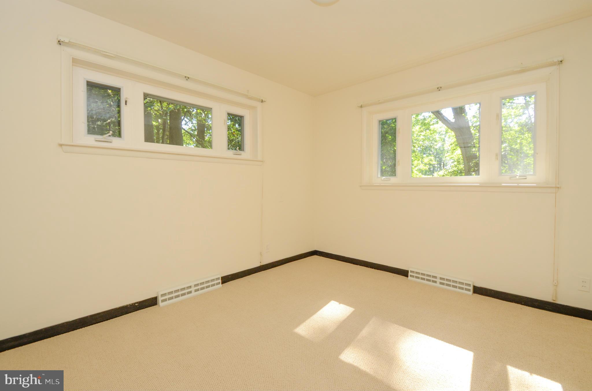 RUXTON HILLS - Residential