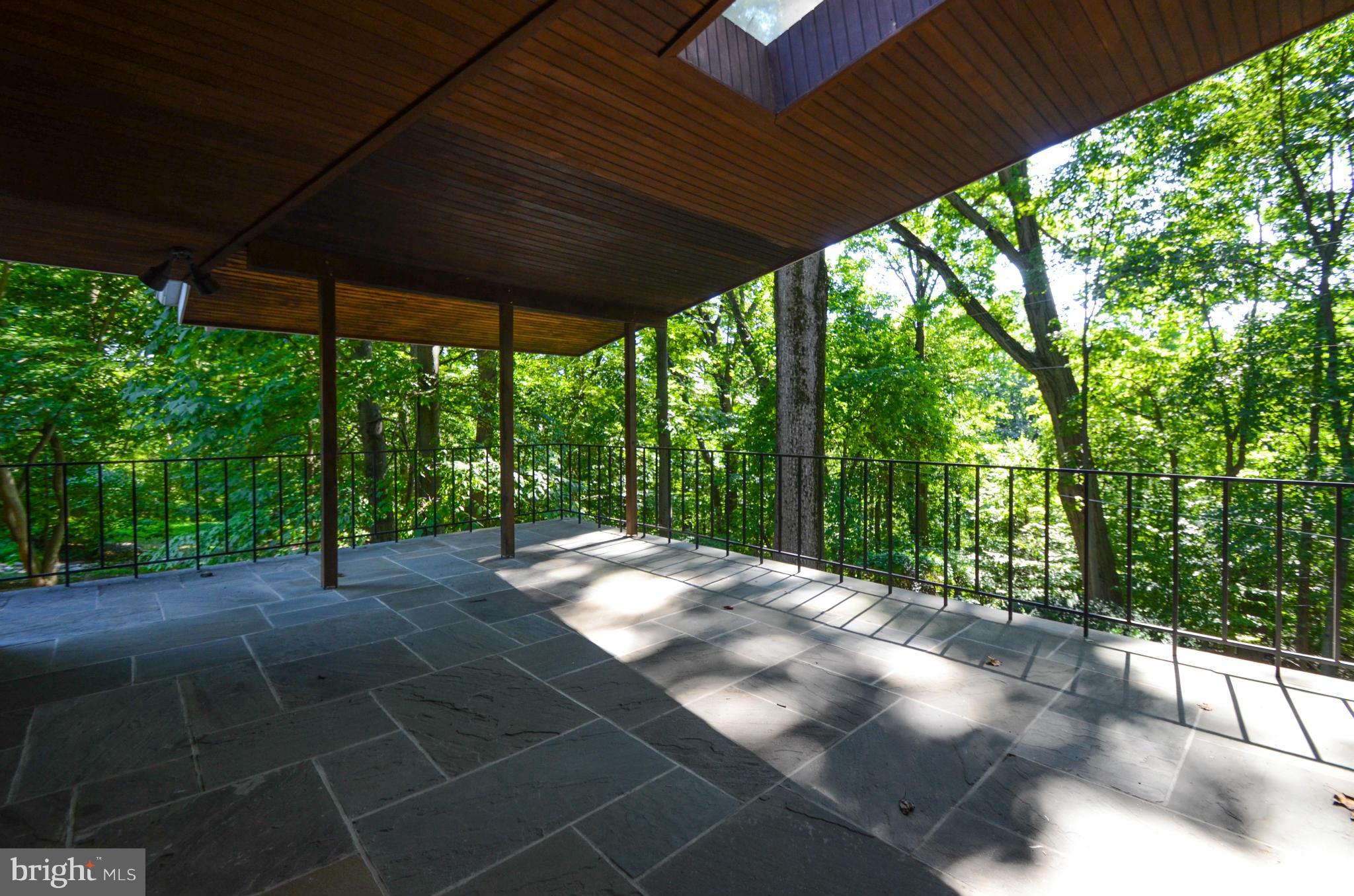 RUXTON HILLS - Residential