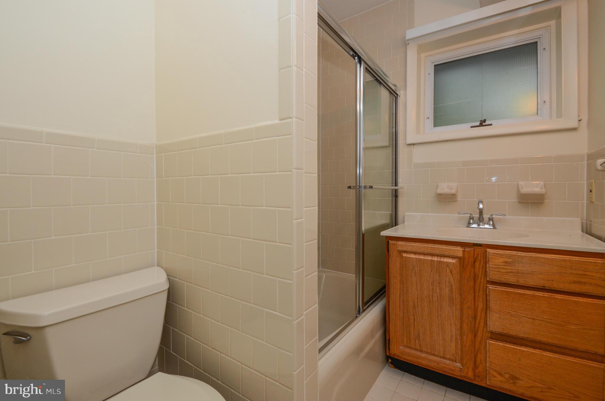 RUXTON HILLS - Residential