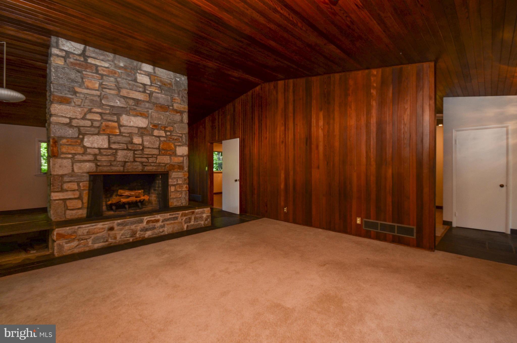 RUXTON HILLS - Residential