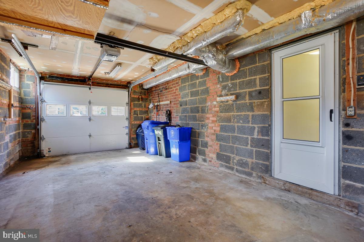 HOMEWOOD - Residential