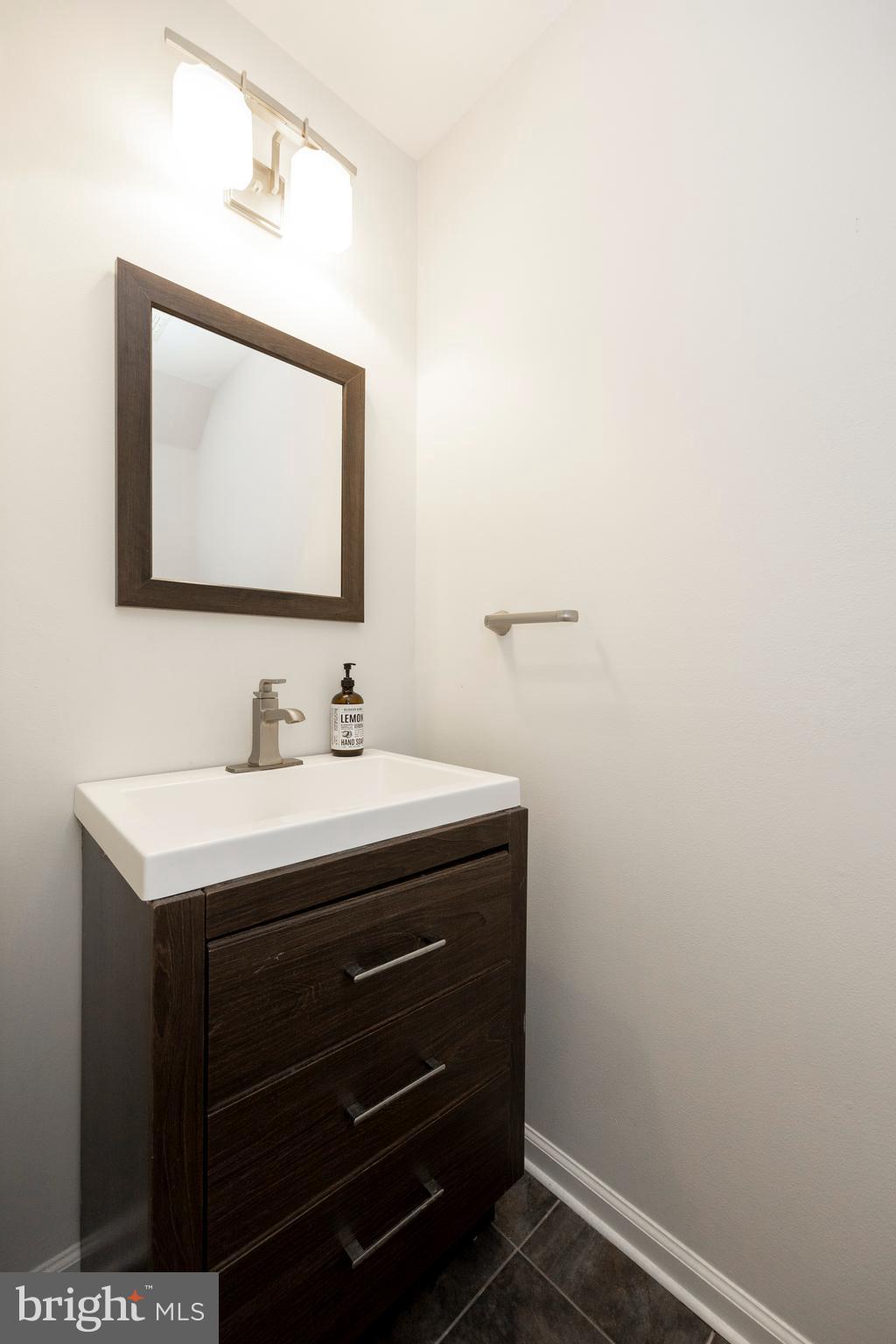 CHARLESTOWN OAKS - Residential