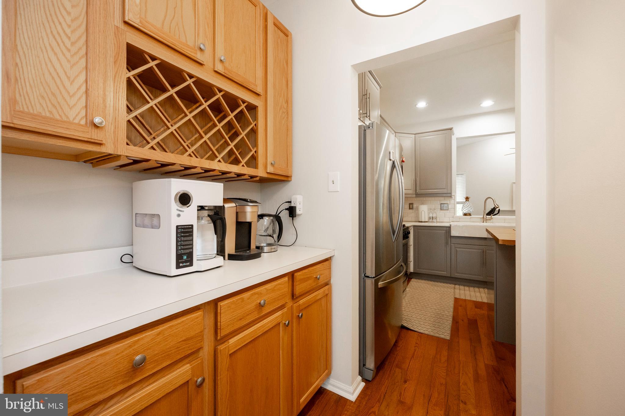 CHARLESTOWN OAKS - Residential