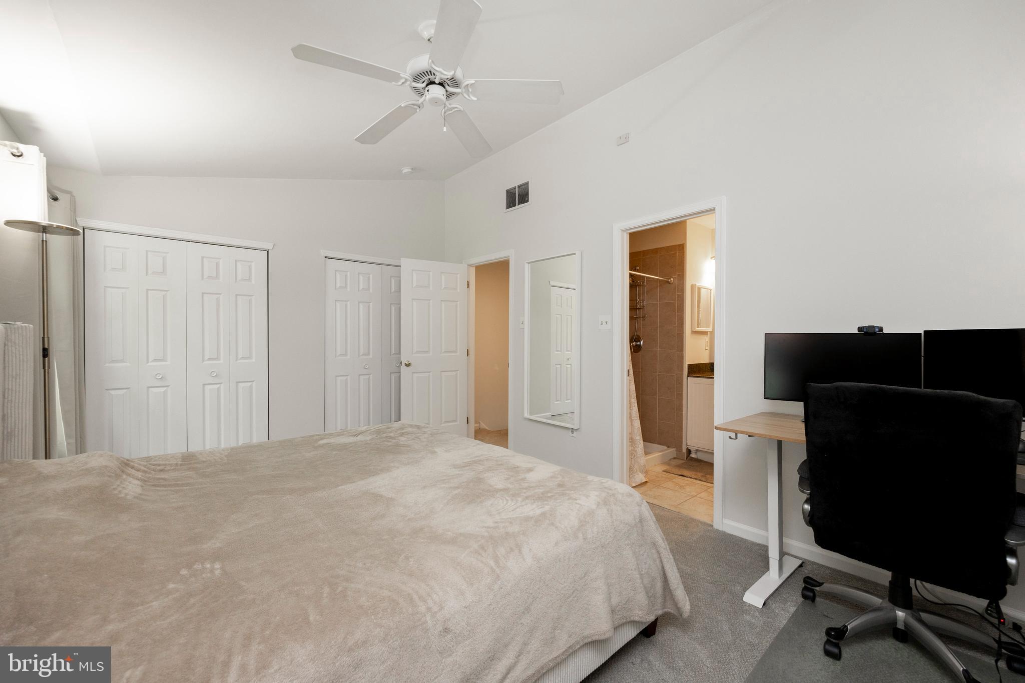 CHARLESTOWN OAKS - Residential