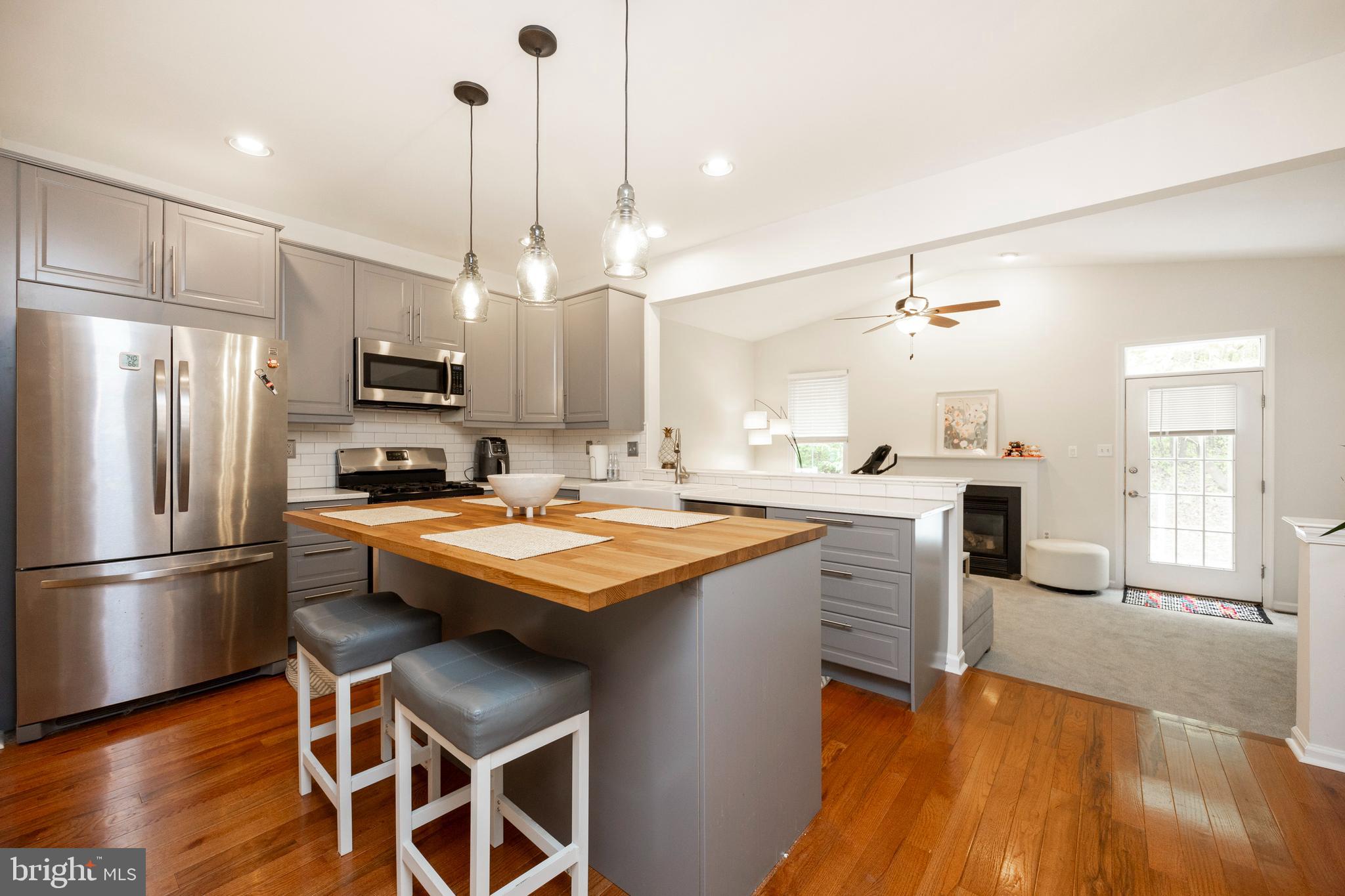 CHARLESTOWN OAKS - Residential