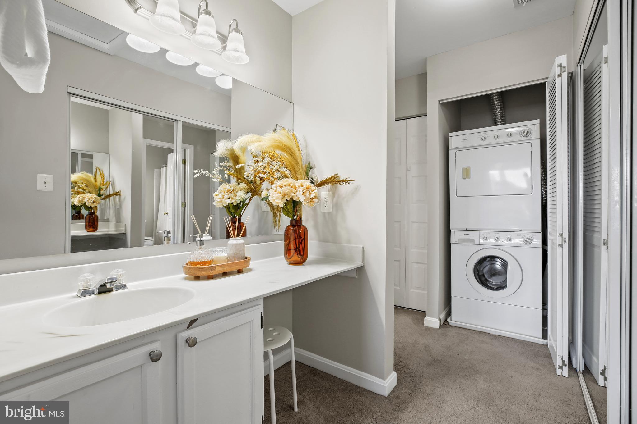 GREENFIELDS - Residential