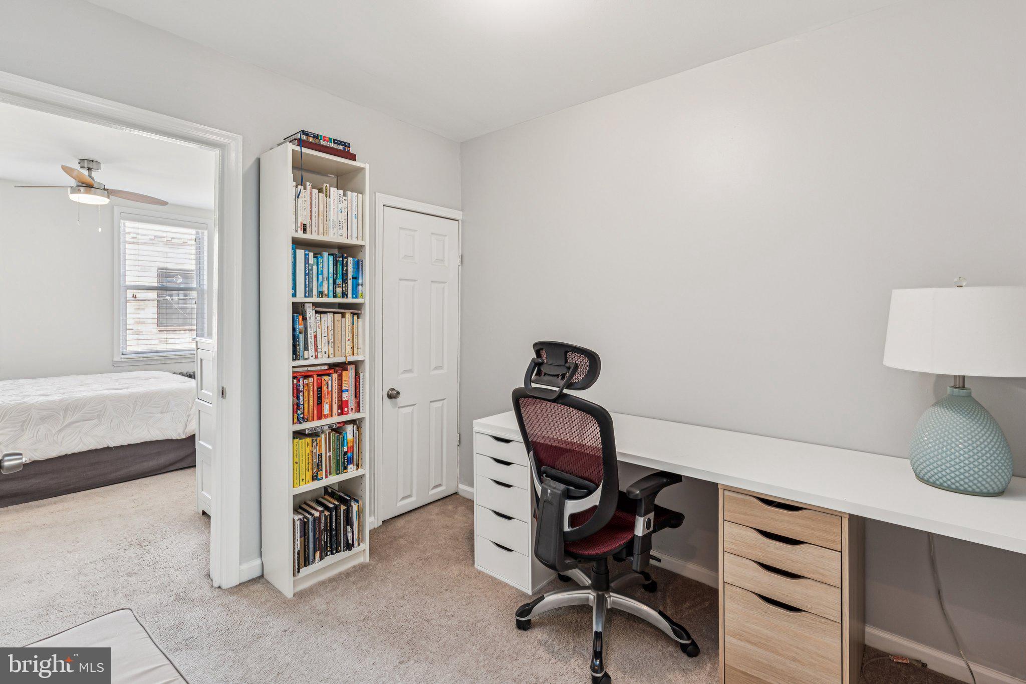 DICKINSON NARROWS - Residential