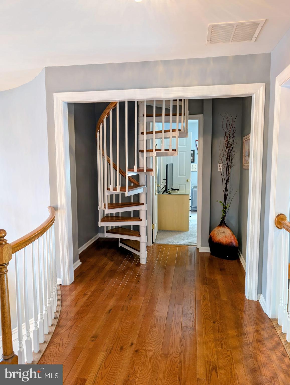 HIGHSPIRE - Residential