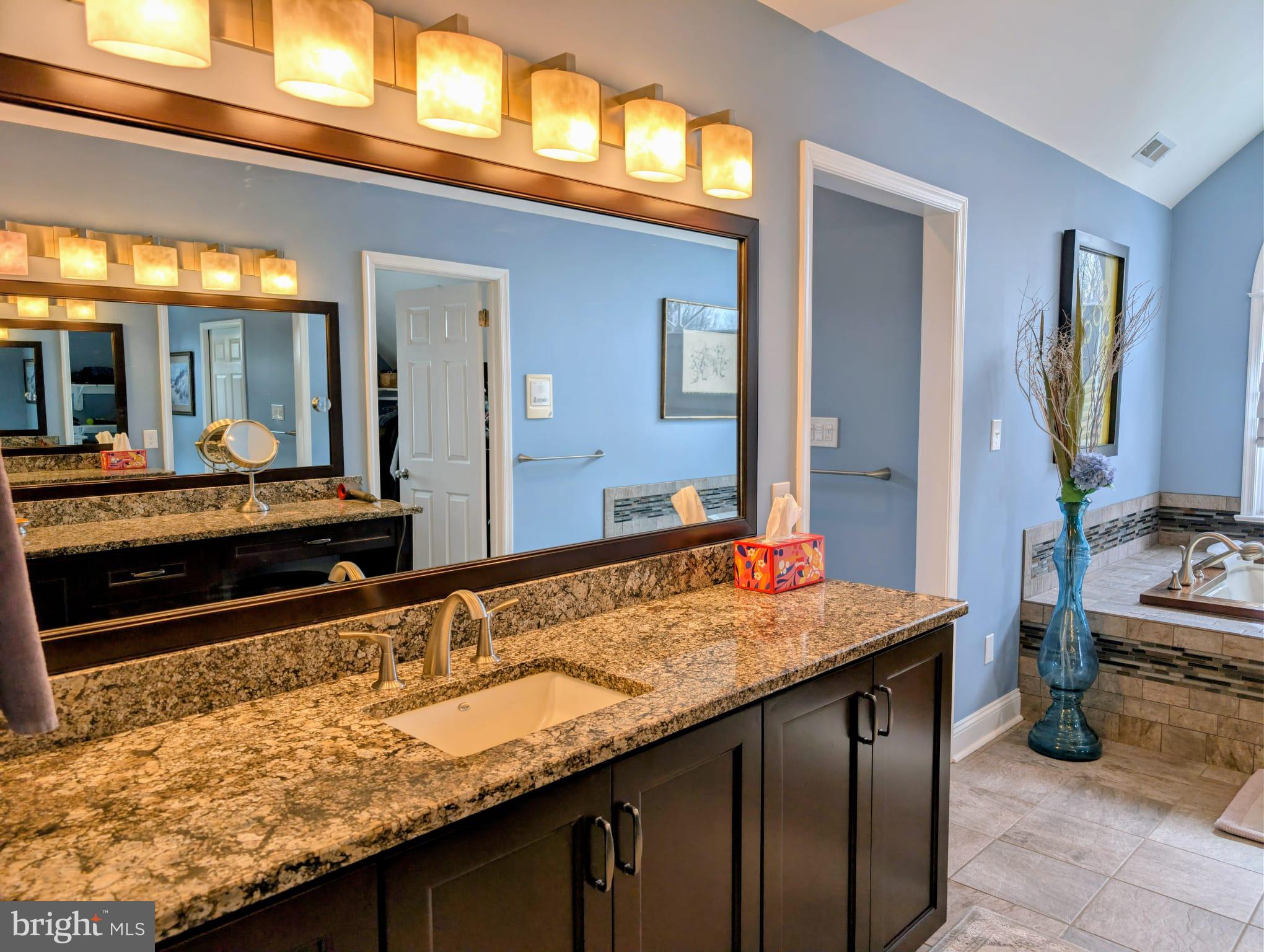 HIGHSPIRE - Residential