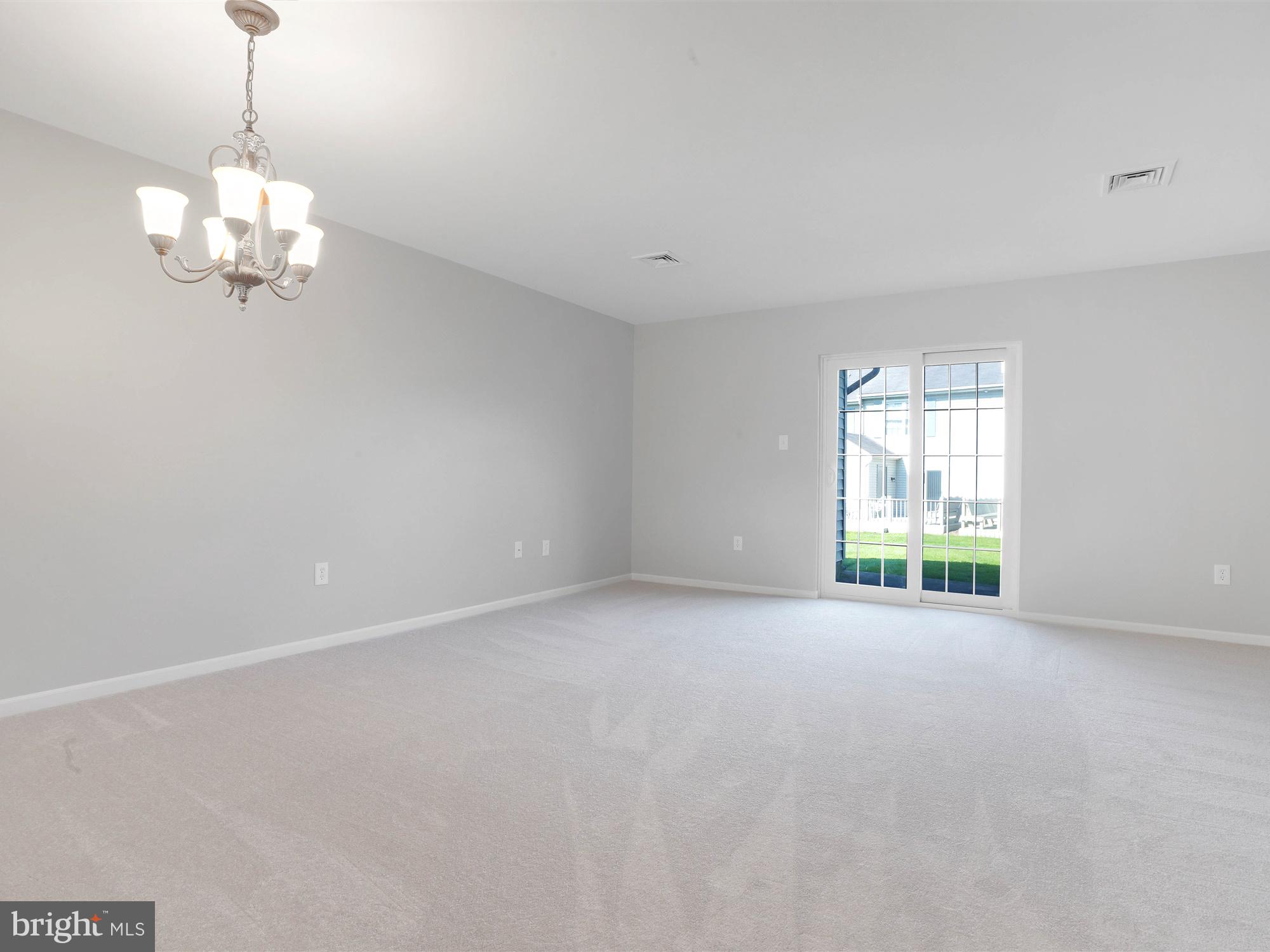 GRANDVIEW CHASE - Residential