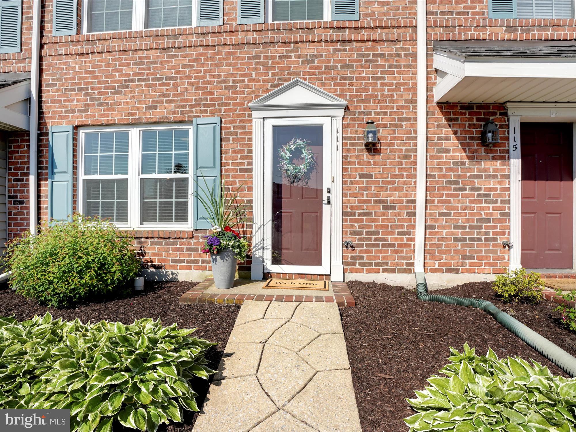 GRANDVIEW CHASE - Residential