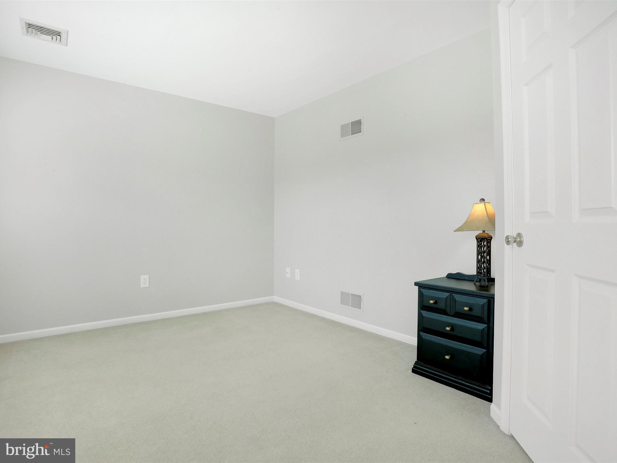 GRANDVIEW CHASE - Residential